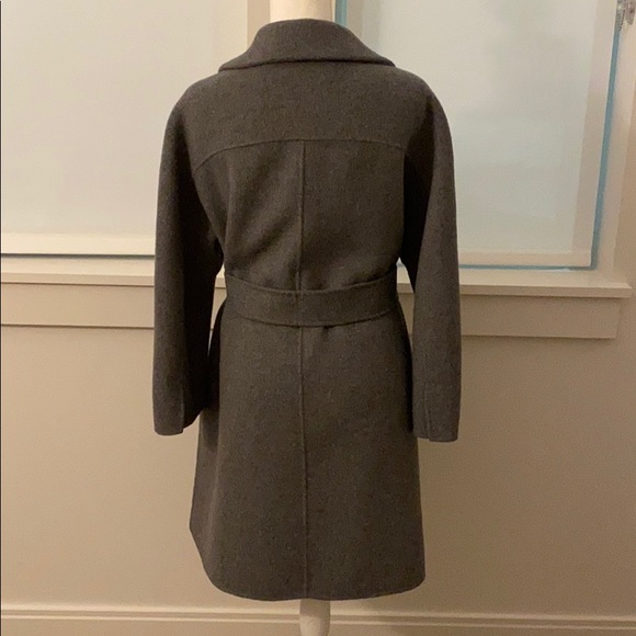 Gray coat - Picture 4 of 4